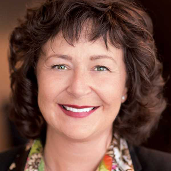 Lynn Oldfield